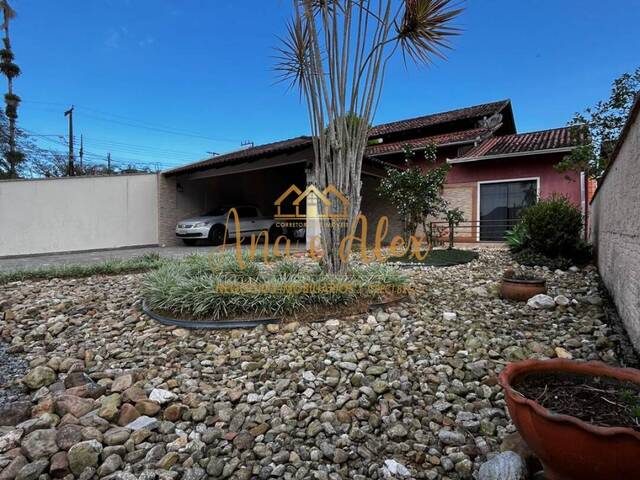 #53 - Casa para Venda em Joinville - SC