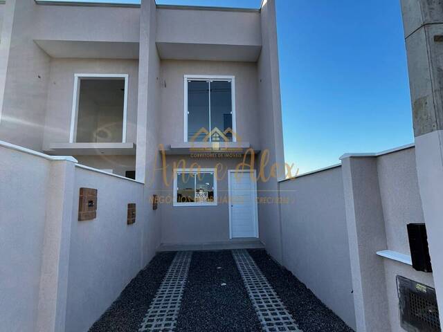 #1215 - Casa para Venda em Araquari - SC