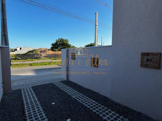 #1215 - Casa para Venda em Araquari - SC