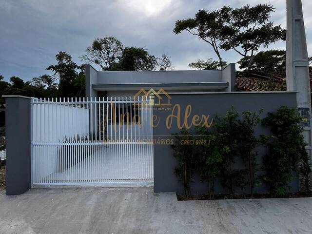 #61 - Casa para Venda em Araquari - SC