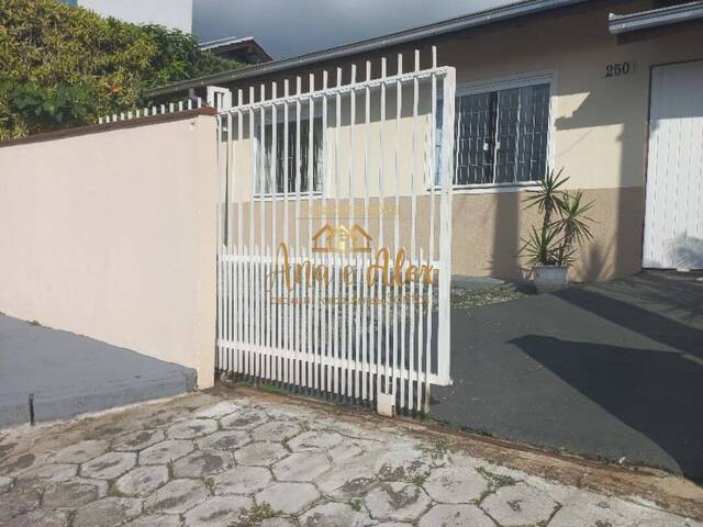 #72 - Casa para Venda em Araquari - SC