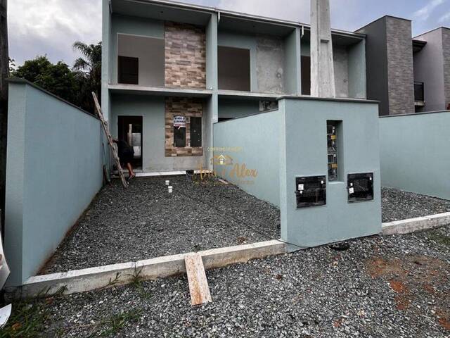 #79 - Casa para Venda em Araquari - SC