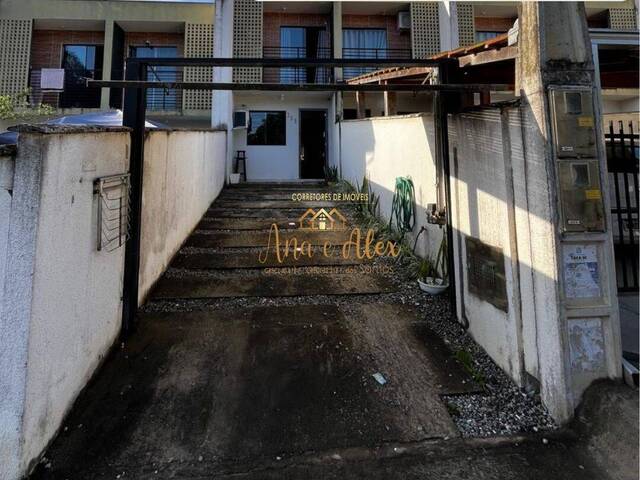 #81 - Casa para Venda em Araquari - SC