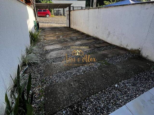 #81 - Casa para Venda em Araquari - SC