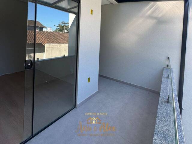 Casa para Venda em Joinville - 4