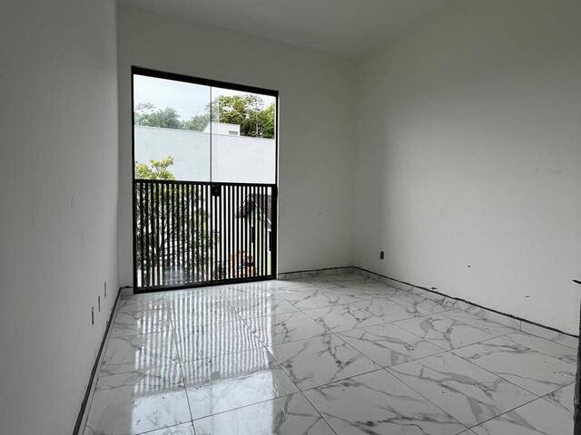 #90 - Casa para Venda em Araquari - SC