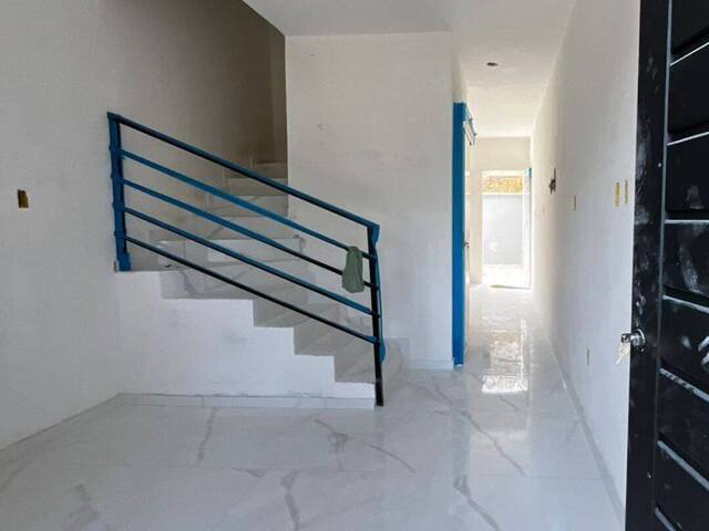 #83 - Casa para Venda em Araquari - SC