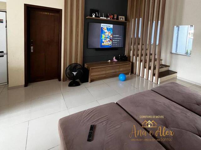 #99 - Casa para Venda em Araquari - SC