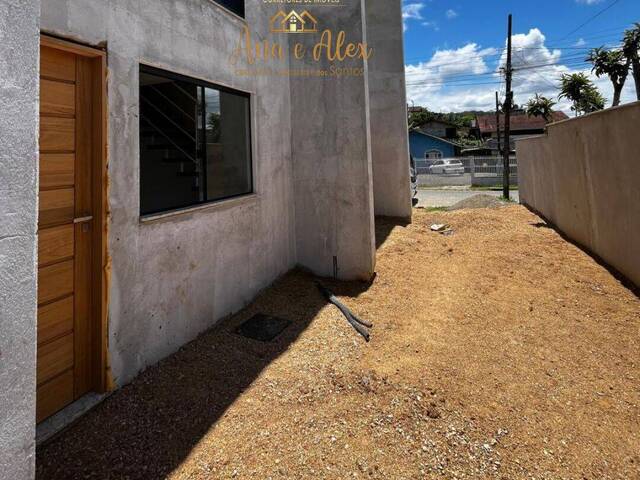 #90 - Casa para Venda em Araquari - SC