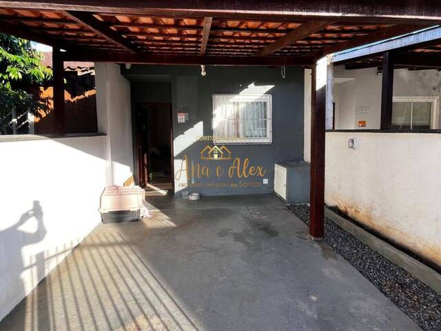 #100 - Casa para Venda em Araquari - SC